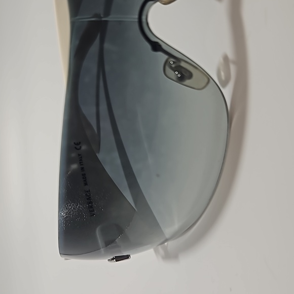 VERSACE VE2054 10008G SUNGLASSES  WHITE/ GREY MOD MADE IN ITALY - Picture 12 of 16